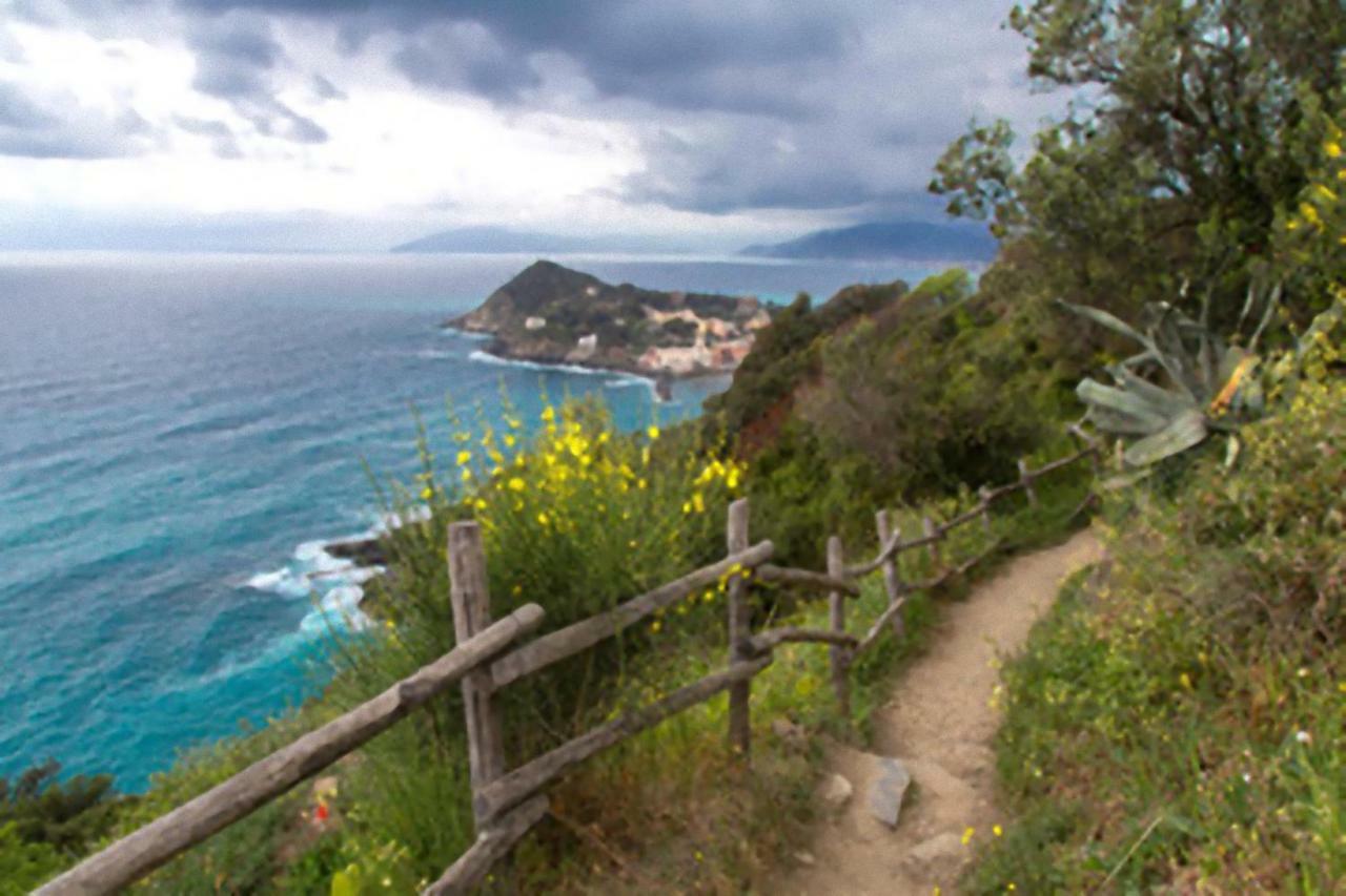 The Sea From The Hills Casarza Ligure Exterior foto
